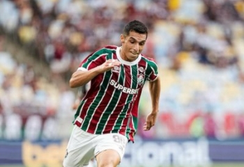 Fluminense domina e vence o Atlético-MG no Maracanã 