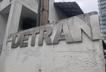 Detran RJ alerta sobre sites falsos e tentativas de fraude por e-mail e SMS