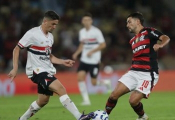 Flamengo enfrenta o São Paulo buscando a liderança do Brasileiro