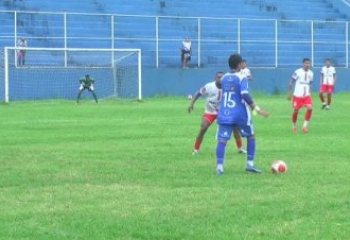 Goytacaz empata no primeiro jogo da semifinal da Série B2