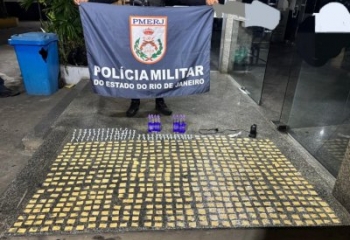 PM apreende drogas em apartamento na comunidade Portelinha 