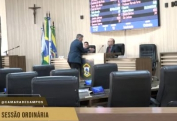 De olho no feriadão, sessão na Câmara de Campos é encerrada por falta de quórum