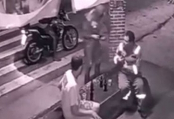 Criminosos armados assaltam homens na BR-356 