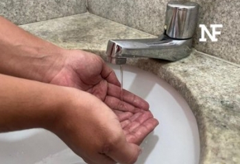 Moradores de Travessão reclamam da falta de água e concessionária se posiciona