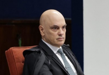 Moraes nega autorização para Bolsonaro receber visita de sogro no hospital