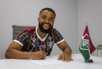 Fluminense renova com Samuel Xavier
