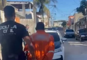 Homem é preso por perseguir e ameaçar companheira de morte