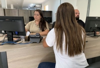 Balcão de Oportunidades com vagas para garçom em São João da Barra 