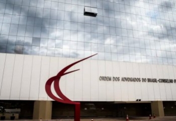 OAB cita &ldquo;natureza perpétua&rdquo; e pede fim de inquérito das fake news