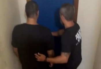 Polícia prende homem por descumprimento de medida protetiva em Campos 
