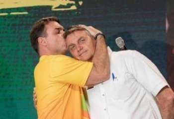 Defesa aguarda novo laudo para pedir prisão domiciliar de Bolsonaro