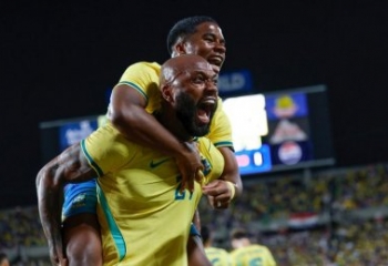 Brasil vence Croácia em teste final antes de convocação para Copa 