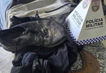 Mulher escapa de tentativa de violência e homem, foragido da Justiça, acaba preso