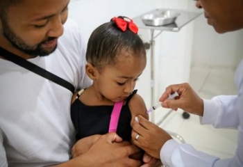 Centro Municipal de Imunização mantém atendimento especial no feriado em Campos 