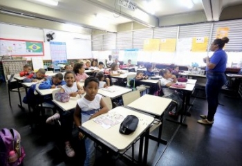 Secretaria de Estado de Educação está com inscrições abertas para professor temporário