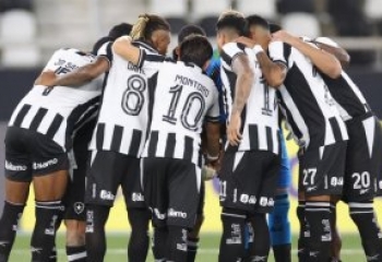 Brasileirão: Botafogo entra em campo neste sábado contra o Internacional