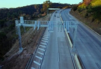 Governo suspende multas de pedágio eletrônico free flow e prevê cancelamento de infrações