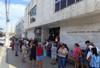 TRE-RJ estende horário de atendimento até esta quarta; Campos registra grande fila