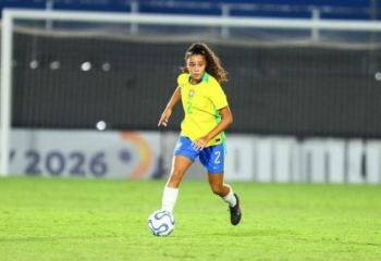 Campista Yasmin Queiroz é campeã do Sul-Americano Sub-17 com a Seleção Brasileira 