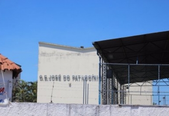 Estudante agride diretora de escola estadual após crise psíquica, diz Seeduc
