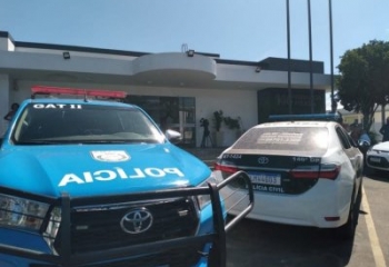 Após denúncia anônima, PM descobre esconderijo de drogas em Campos