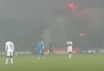 Conmebol dá vitória para o Flamengo em jogo interrompido contra o Independiente