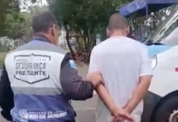 Homem é preso após jogar pedra no para-brisa de carro em Campos