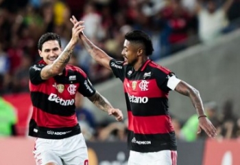 Libertadores: Flamengo vence o Cusco por 3 a 0 no Maracanã