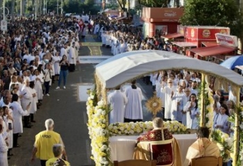 Celebração Corpus Christi acontecerá nesta quinta no Centro de Campos