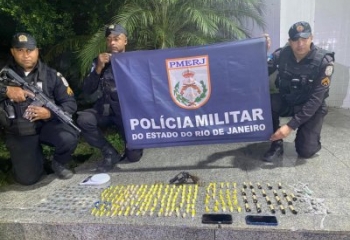 Adolescente com mandado em aberto é apreendido com arma e drogas em Guarus