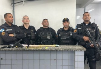 Trio é preso com arma durante ação da Polícia Militar em Guarus 