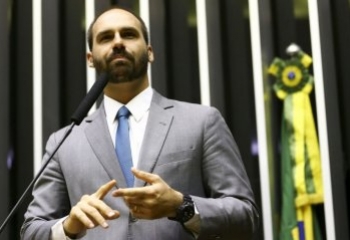 Após críticas de Zema a Flávio, Eduardo Bolsonaro fala em rompimento com o Novo