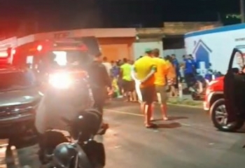 Colisão entre carro e moto termina com morte de jovem em Campos