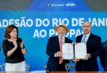 Estado do Rio oficializa adesão ao Propag e reduz dívida com a União