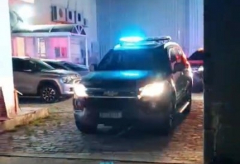 Polícia Federal deflagra operação contra desvios no transporte escolar