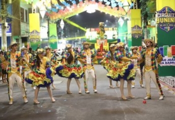Festa de São Pedro encerra o Circuito Junino em São João da Barra 