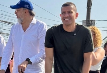 Douglas Ruas realiza caminhada na Baixada e projeta propostas para o Governo do Estado