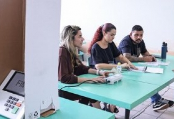 Eleições 2026 : TRE-RJ inicia convocação de mesárias(os) 