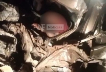 Colisão entre carro e ônibus deixa homem gravemente ferido na BR-356, em Campos