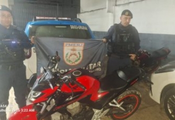 Polícia Militar recupera motocicleta roubada em assalto no Centro de Campos
