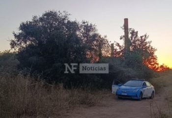 Corpo carbonizado é encontrado ao lado de moto em Campos