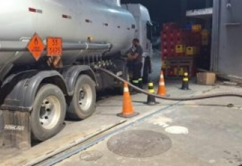 Operação Foco e Receita Estadual apreendem etanol e granito irregulares em Campos 