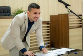 Bruno Vianna toma posse na Câmara Municipal de Campos