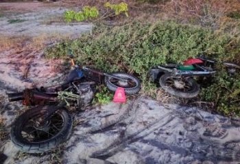 Suspeitos fogem e deixam motos abandonadas durante ação policial