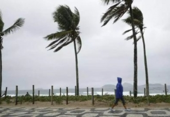 Defesa Civil alerta para rajadas de vento fortes no estado do Rio
