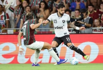 Botafogo e Fluminense se enfrentam neste sábado pelo Campeonato Brasileiro 