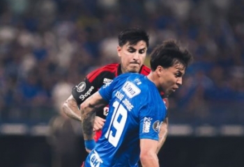 Libertadores: Cruzeiro e Flamengo empatam em duelo no Mineirão 