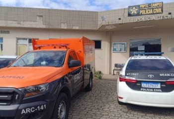 Adolescente morre no hospital após ser baleado dentro de casa