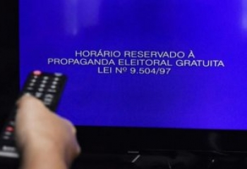 TSE define tempo da propaganda eleitoral na TV; veja quantos minutos cada candidato terá