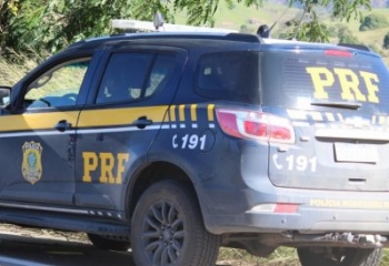 Briga de trânsito termina em tiros e acidente na BR-356, em Campos